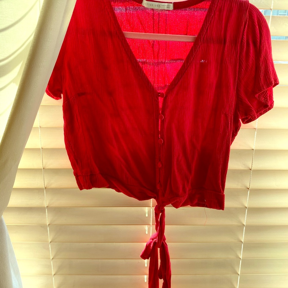 Active USA formal cropped blouse